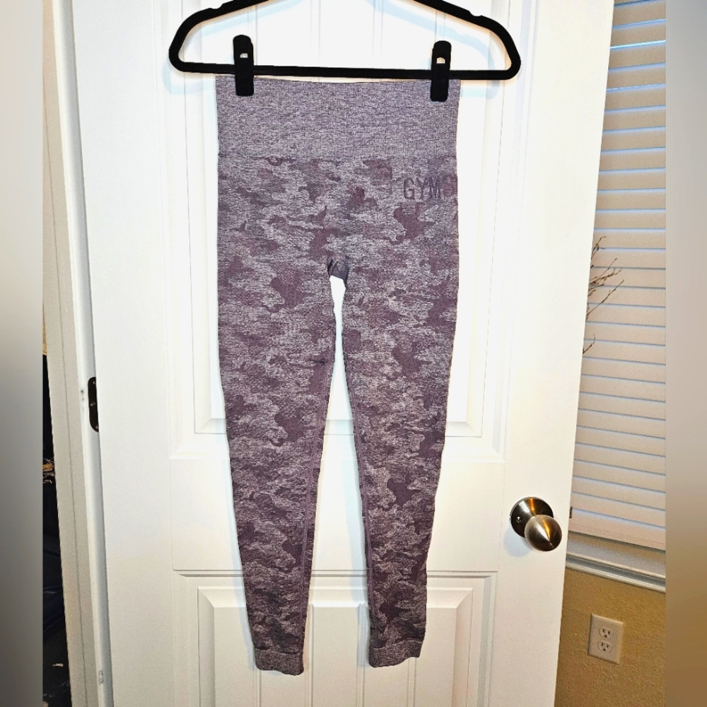 Gymshark Seamless Wordmark Leggings - Size S